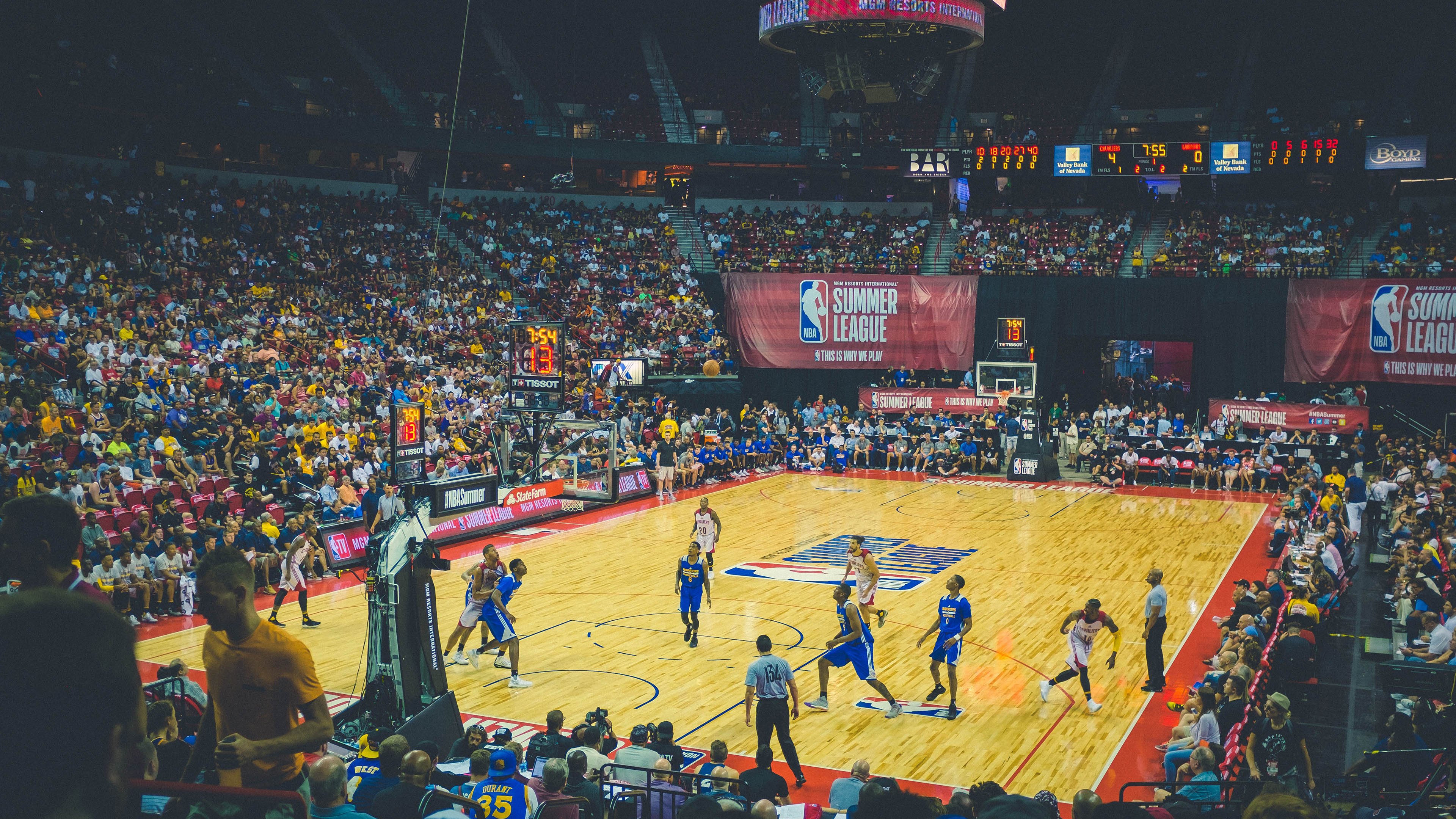 2026世界杯预选赛激战正酣，多支豪门提前晋级，亚洲区竞争白